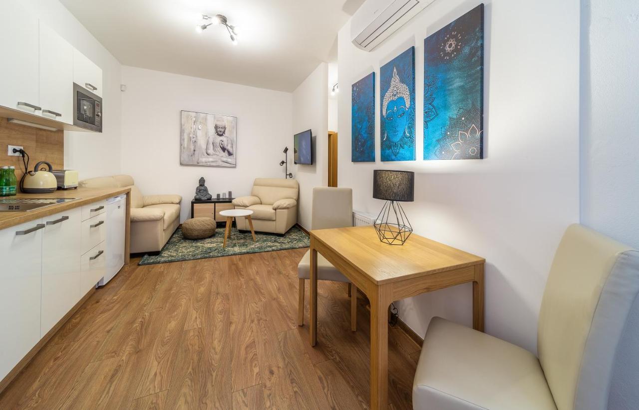 Aviatik apartments Budweis Exterior foto
